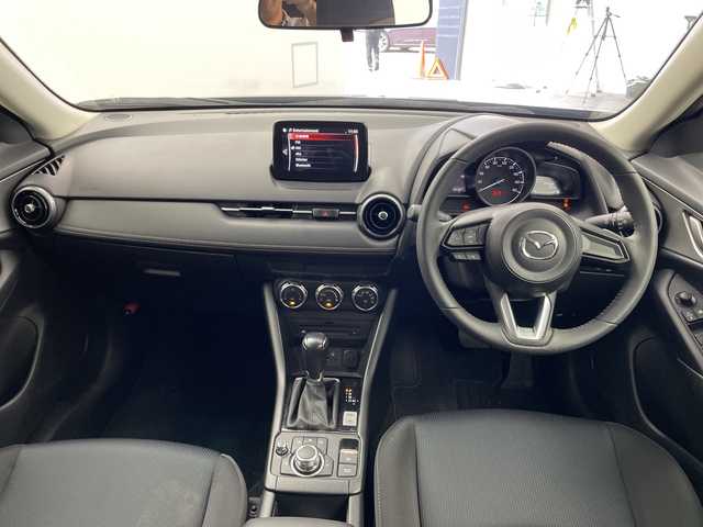 マツダ ＣＸ－３ 15S ツーリング 群馬県 2020(令2)年 1.8万km ジェットブラックマイカ 純正ナビ　フルセグＴＶ　全周囲カメラ　衝突被害軽減ブレーキ　レーンアシスト　ブラインドスポットモニター　アイドリングストップ　オートハイビーム　ＬＥＤヘッドライト　ＥＴＣ　スマートキー　禁煙車