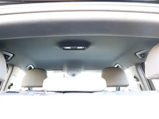 アウディ アウディ Ｑ３ SB 35TDIクワトロ Sライン 神奈川県 2023(令5)年 2.1万km グレー ワンオーナー/コンビニエンス/アシスタントパッケージ/プラスパッケージ/テクノロジーパッケージ/純正ナビ/全方位カメラ/ミラー型ドライブレコーダー/クルーズコントロール/プッシュスタート/ETC2.0/LEDヘッドライト/保証書/取説/記録(R.6.7)/スペアスマートキー/ルーフキャリア/ルーフラック