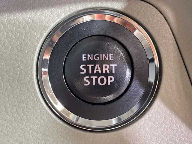 日産 ＮＶ１００クリッパー リオ G 神奈川県 2021(令3)年 3.2万km Ｄグリーン 純正7インチSDナビ(MJ120D-W)/前後ドライブレコーダー/衝突被害軽減システム/車線逸脱警報/バックカメラ/両側パワースライドドア/横滑り防止装置/ETC/LEDヘッドライト/オートライト/ウィンカーミラー/電動格納ミラー/プッシュスタート/スマートキー/フロアマット