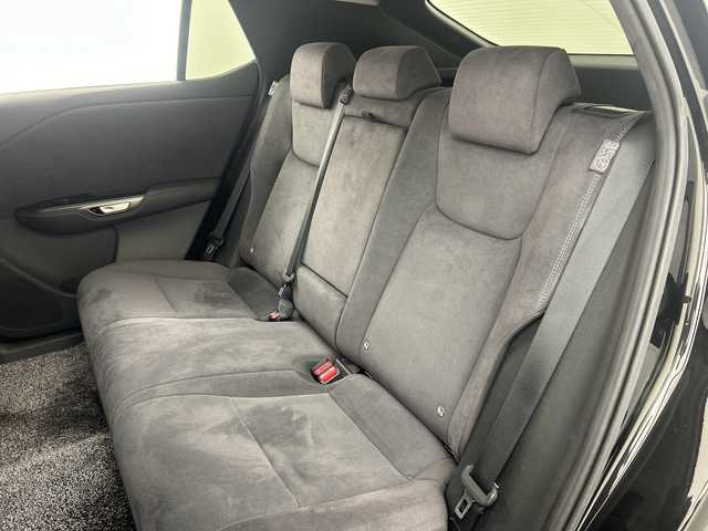 レクサス ＲＺ 450e バージョンL 兵庫県 2023(令5)年 1.5万km グラファイトブラックガラスフレーク ・純正14インチディスプレイオーディオ＋コネクティッドナビ/・Bluetooth/USB/TV/AM/FM/・パノラミックビューモニター/・Lexus Teammate/・Advanced Park/・Advanced Drive/・Lexus Safety System＋/・プリクラッシュセーフティ/・レーンディバーチャーアラート/・レーダクルーズコントロール/・アダプティブハイビームシステム/・ロードサインアシスト/・発進遅れ告知機能/・ドライバー異常時対応システム/・ドライバーモニター連動/・フロントクロストラフィックアラート/・プロアクティブドライビングアシスト/・クリアランスソナー/・ブラインドスポットモニター/・後方車両接近告知/・周辺車両接近時サポート/・セカンダリーコリジョンブレーキ/・安心降車アシスト/・パーキングサポートブレーキ/・革巻きステアリング/・ステアリングスイッチ/・パドルシフト/・ステアリングヒーター/・電動リアゲート/・前席パワーシート/・全席シートヒーター/・前席ベンチレーション/・純正フロアマット/・LEDヘッドライト/・純正アルミホイールタイヤ/・ビルトインETC2.0/・ドライブレコーダー/・スマートキー/・充電ケーブル積込