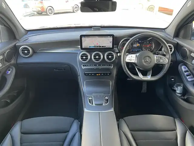 メルセデス・ベンツ ＧＬＣ２２０ d 4マチック クーペ AMGライン 山梨県 2020(令2)年 4.2万km オブシディアンブラック 後期　/パノラマＳＲ/ＲＳＰ/ＡＣＣ　/ＢＳＡ/ＬＫＡ/パイロットＡ　/純正メモリナビ　/全周囲Ｃ　/フルセグ　/ＢＴ　/カープレイ（サブスク）/Ｐシート　/シートＨ/Ｐバックドア　/Ａライト/Ａハイビーム　/スペアキー
