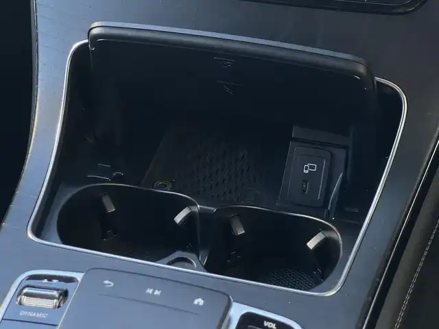 メルセデス・ベンツ ＧＬＣ２２０ d 4マチック クーペ AMGライン 山梨県 2020(令2)年 4.2万km オブシディアンブラック 後期　/パノラマＳＲ/ＲＳＰ/ＡＣＣ　/ＢＳＡ/ＬＫＡ/パイロットＡ　/純正メモリナビ　/全周囲Ｃ　/フルセグ　/ＢＴ　/カープレイ（サブスク）/Ｐシート　/シートＨ/Ｐバックドア　/Ａライト/Ａハイビーム　/スペアキー