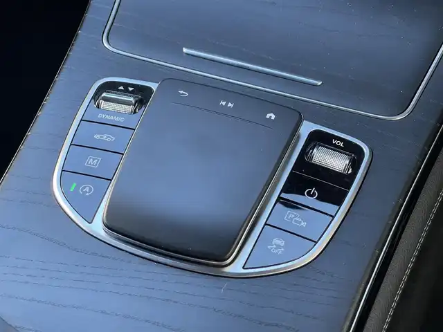 メルセデス・ベンツ ＧＬＣ２２０ d 4マチック クーペ AMGライン 山梨県 2020(令2)年 4.2万km オブシディアンブラック 後期　/パノラマＳＲ/ＲＳＰ/ＡＣＣ　/ＢＳＡ/ＬＫＡ/パイロットＡ　/純正メモリナビ　/全周囲Ｃ　/フルセグ　/ＢＴ　/カープレイ（サブスク）/Ｐシート　/シートＨ/Ｐバックドア　/Ａライト/Ａハイビーム　/スペアキー