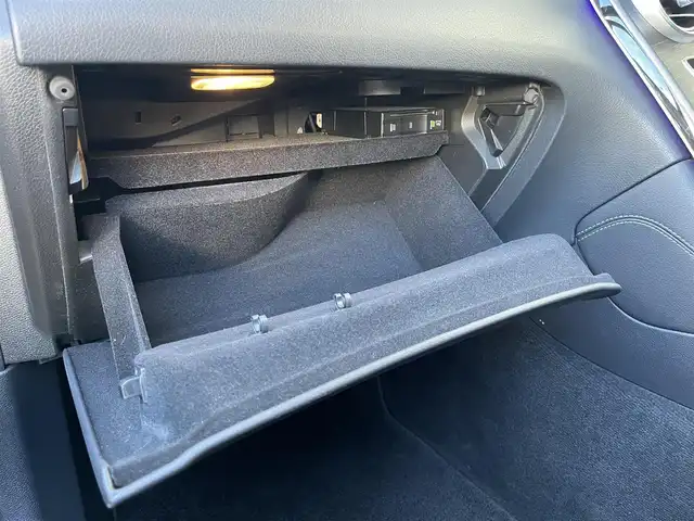 メルセデス・ベンツ ＧＬＣ２２０ d 4マチック クーペ AMGライン 山梨県 2020(令2)年 4.2万km オブシディアンブラック 後期　/パノラマＳＲ/ＲＳＰ/ＡＣＣ　/ＢＳＡ/ＬＫＡ/パイロットＡ　/純正メモリナビ　/全周囲Ｃ　/フルセグ　/ＢＴ　/カープレイ（サブスク）/Ｐシート　/シートＨ/Ｐバックドア　/Ａライト/Ａハイビーム　/スペアキー