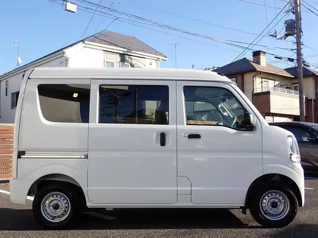 スズキ エブリイ PA リミテッド 千葉県 2025(令7)年 0.1千km スペリアホワイト ハロゲンヘッドライト/アイドリングストップ/横滑り防止装置/盗難防止装置/衝突軽減システム/後方コーナーセンサー/ABS/パワステ/パワーウィンドウ/エアバッグ/スマートキー/スペアキー