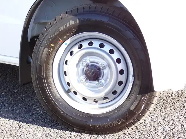 スズキ エブリイ PA リミテッド 千葉県 2025(令7)年 0.1千km スペリアホワイト ハロゲンヘッドライト/アイドリングストップ/横滑り防止装置/盗難防止装置/衝突軽減システム/後方コーナーセンサー/ABS/パワステ/パワーウィンドウ/エアバッグ/スマートキー/スペアキー