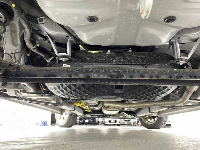 ダイハツ ムーヴ X リミテッド 福岡県 2022(令4)年 5.1万km ブライトシルバーメタリック ・Bカメラ/・Bluetooth/・シートヒーター/・社外ナビ/・AM/FM/・プッシュスタート/・ETC/・CD/DVD