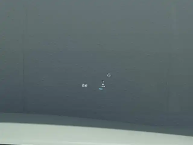 メルセデス・ベンツ ＣＬＳ４５０ 4マチック スポーツ 東京都 2018(平30)年 4.1万km ダイヤモンドホワイト エクスクルーシブパッケージ/サンルーフ/Burmesterサウンド/360°カメラ/ヘッドアップディスプレイ/アダプティブクルーズコントロール/純正ナビ/Bluetooth/フルセグTV/Apple Car Play/ESP/アクティブブレーキアシスト/レーンキープアシスト/パークアシスト/エアサス/D/N席パワーシート（メモリ機能付）/全席シートヒーター/D/N席シートベンチレーション/パワーバックドア/パドルシフト/パヒュームアトマイザー/ETC2.0/ブラックレザーシート