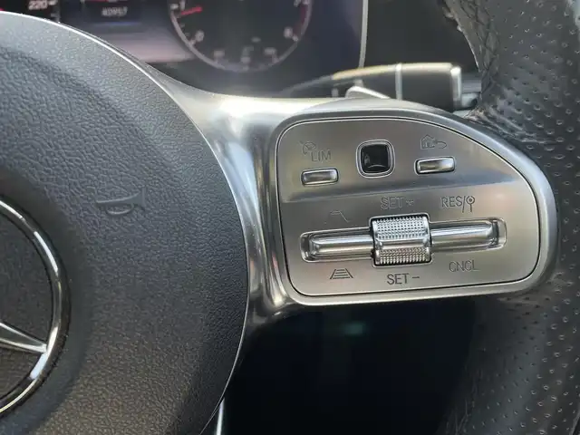 メルセデス・ベンツ ＣＬＳ４５０ 4マチック スポーツ 東京都 2018(平30)年 4.1万km ダイヤモンドホワイト エクスクルーシブパッケージ/サンルーフ/Burmesterサウンド/360°カメラ/ヘッドアップディスプレイ/アダプティブクルーズコントロール/純正ナビ/Bluetooth/フルセグTV/Apple Car Play/ESP/アクティブブレーキアシスト/レーンキープアシスト/パークアシスト/エアサス/D/N席パワーシート（メモリ機能付）/全席シートヒーター/D/N席シートベンチレーション/パワーバックドア/パドルシフト/パヒュームアトマイザー/ETC2.0/ブラックレザーシート