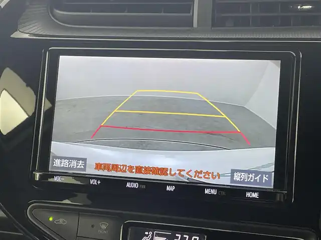 トヨタ アクア クロスオーバー グラム 埼玉県 2018(平30)年 4.4万km ホワイトパールクリスタルシャイン 純正9インチナビ Bluetooth フルセグTV バックカメラ ハーフレザーシート オートハイビーム コーナーセンサー 衝突軽減ブレーキ スマートキー ルーフレール ドライブレコーダー ETC