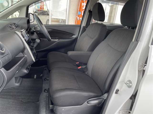 日産 デイズ ハイウェイスターX 三重県 2018(平30)年 6.2万km ホワイトパール 登録時61411km/禁煙車/純正ナビ/（AM/FM/TV/Bluetooth）/フルセグTV/アラウンドビューモニター/アイドリングストップ/純正ドライブレコーダー/プッシュスタート/衝突軽減システム/スペアキー