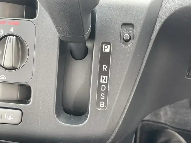 ダイハツ ミラ イース B SAⅢ 千葉県 2020(令2)年 4.6万km ホワイト ナビMDV-D207BT ETC AUX BT AHB CVT スマートアシスト エコアイドル セキュリティアラーム TRC