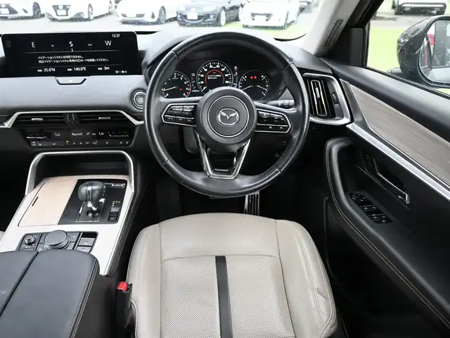 マツダ ＣＸ－６０ 25S Lパッケージ 千葉県 2023(令5)年 2.4万km マシーングレープレミアムM 235/50R20/i-ACTIVSENSE/・スマートブレーキサポート/・レーンキープ・アシスト・システム/・ブラインドスポットモニタリング/アクティブ・ドライビング・ディスプレイ/パワーバックドア/レザーシート/前席パワーシート/シートヒーター/純正SDナビ/地デジTV/【Bluetooth接続】/【Apple CarPlay　Android Auto対応】/360°ビュー・モニター/ワイヤレス充電/革巻きステアリング/ステアリングヒーター/ステアリングスイッチ/パドルシフト/ETC/LEDヘッドライト/ウインカーミラー/コーナーセンサー/純正20インチアルミホイル/サイド/カーテンエアバッグ/アドバンストキーレスエントリー