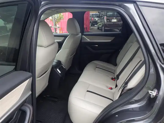 マツダ ＣＸ－６０ 25S Lパッケージ 千葉県 2023(令5)年 2.4万km マシーングレープレミアムM 235/50R20/i-ACTIVSENSE/・スマートブレーキサポート/・レーンキープ・アシスト・システム/・ブラインドスポットモニタリング/アクティブ・ドライビング・ディスプレイ/パワーバックドア/レザーシート/前席パワーシート/シートヒーター/純正SDナビ/地デジTV/【Bluetooth接続】/【Apple CarPlay　Android Auto対応】/360°ビュー・モニター/ワイヤレス充電/革巻きステアリング/ステアリングヒーター/ステアリングスイッチ/パドルシフト/ETC/LEDヘッドライト/ウインカーミラー/コーナーセンサー/純正20インチアルミホイル/サイド/カーテンエアバッグ/アドバンストキーレスエントリー