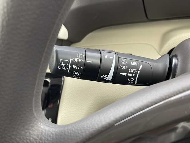 ホンダ Ｎ ＢＯＸ G EX ホンダセンシング 栃木県 2018(平30)年 5.5万km ブリティッシュグリーンP 禁煙車/ホンダセンシング/・衝突軽減ブレーキ/・誤発進抑制機能/・アダプティブクルーズコントロール/・車線維持支援システム/・路外逸脱抑制機能/・先行車発進お知らせ機能/・標識認識機能/純正ナビ/（CD/DVD/BT/TV/FM/AM/USB)/オートライト/オーエアコン/USB入力端子/両側パワースライドドア/スマートキー/プッシュスタート/ETC