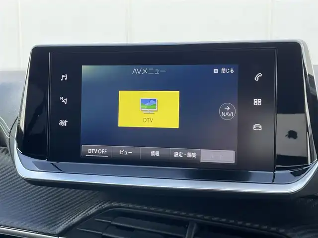 プジョー プジョー ２００８ GT 東京都 2021(令3)年 1.6万km パールⅡ ワンオーナー/純正ナビ/フルセグTV/ドラレコ付デジタルインナーミラー/Bカメラ/FOCALスピーカー/ETC/Apple Car Play/Andoroido Auto/ETC/ハーフレザー/シートヒーター/パーキングセンサー/ACC/BSM/レーンキープ