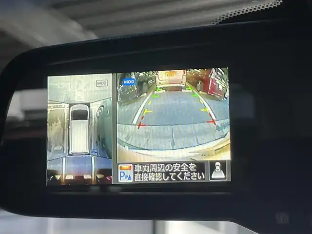 日産 セレナ ハイウェイスター Vセレ+SaftyⅡ 大阪府 2016(平28)年 5.9万km ブリリアントホワイトパール 純正ナビ（フルセグTV/DVD/CD/Bluetooth） 衝突軽減B レーンアシスト ３６０カメラ 両側パワースライドドア クルーズコントロール クリアランスソナー リアオートエアコン ETC ドラレコ LEDライト オートライト プッシュスタート スマートキー