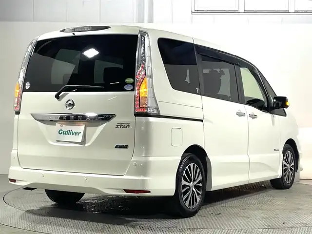 日産 セレナ ハイウェイスター Vセレ+SaftyⅡ 大阪府 2016(平28)年 5.9万km ブリリアントホワイトパール 純正ナビ（フルセグTV/DVD/CD/Bluetooth） 衝突軽減B レーンアシスト ３６０カメラ 両側パワースライドドア クルーズコントロール クリアランスソナー リアオートエアコン ETC ドラレコ LEDライト オートライト プッシュスタート スマートキー