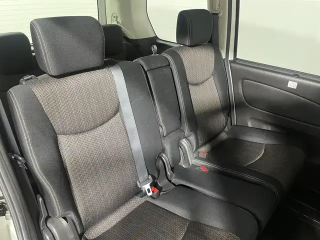 日産 セレナ ハイウェイスター Vセレ+SaftyⅡ 大阪府 2016(平28)年 5.9万km ブリリアントホワイトパール 純正ナビ（フルセグTV/DVD/CD/Bluetooth） 衝突軽減B レーンアシスト ３６０カメラ 両側パワースライドドア クルーズコントロール クリアランスソナー リアオートエアコン ETC ドラレコ LEDライト オートライト プッシュスタート スマートキー