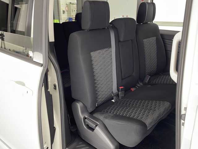 三菱 デリカＤ：５ G パワーパッケージ 宮崎県 2021(令3)年 3.6万km ウォームホワイトパール ワンオーナー/e-Assist/〇衝突軽減被害軽減ブレーキシステム（FCM)/〇車線逸脱警報システム（LDW）/〇レーダークルーズコントロールシステム（ACC)/〇オートマチックハイビーム（AHB）/〇誤発進抑制機能/純正10.1インチナビ/フルセグTV/CD/DVD/Bluetooth/HDMI/バックカメラ/両側パワースライドドア/パワーシート/シートヒーター/ステアリングヒーター/パドルシフト/電動リアゲート/純正18インチAW/LEDヘッドライト/アイドリングストップ/スマートキー×2/保証書/取扱説明書