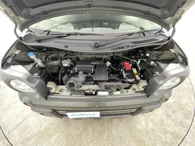 スズキ スペーシア ギア HYBRID XZ 千葉県 2020(令2)年 5万km クールカーキパールメタリック/ガンメタリック2トーン 禁煙車　/衝突軽減システム　/純正８型ナビ　/　　フルセグＴＶ　ＢＴ　ＣＤ　ＤＶＤ　/両側電動スライドドア　/ＥＴＣ　/シートヒーター　/車線逸脱警報　/コーナーセンサー　/追従クルーズコントロール　/ＬＥＤヘッドライト/プッシュスタート/スマートキー/ステアリングリモコン