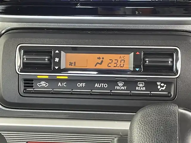 スズキ スペーシア ギア HYBRID XZ 千葉県 2020(令2)年 5万km クールカーキパールメタリック/ガンメタリック2トーン 禁煙車　/衝突軽減システム　/純正８型ナビ　/　　フルセグＴＶ　ＢＴ　ＣＤ　ＤＶＤ　/両側電動スライドドア　/ＥＴＣ　/シートヒーター　/車線逸脱警報　/コーナーセンサー　/追従クルーズコントロール　/ＬＥＤヘッドライト/プッシュスタート/スマートキー/ステアリングリモコン