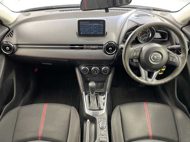 マツダ デミオ XD ツーリング 岐阜県 2014(平26)年 5.4万km スノーフレイクホワイトパールマイカ 純正ナビ/AM FM CD DVD BT USB AUX/バックカメラ　/クルーズコントロール/ヘッドップディスプレイ/ステアリングスイッチ/パドルシフト/AAC/純正フロアマット/純正AW/LEDオートライト/アイドリングストップ/横滑り防止/純正サイドバイザー/トノカバー