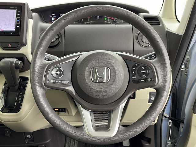 ホンダ Ｎ ＢＯＸ G L ホンダセンシング 愛知県 2019(令1)年 3.9万km モーニングミストブルーM /GathersディーラーOPナビ//AM/FM/CD/DVD/フルセグTV/iPod/SD/USB/BT/AUX//ビルトインETC//助手席側パワースライドドア//スマートキー&プッシュスタート//ステアリングスイッチ//オートクルーズコントロール//電動格納ウィンカーミラー//純正前方録画ドライブレコーダー//USB充電ポート2口//ルーフコンソール//LKA//PCS//TRC//後席ロールサンシェード//リヤコーナーセンサー//純正フロアマット//純正ドアバイザー