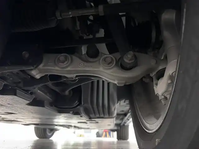 マツダ ＣＸ－６０ XD HV プレミアムスポーツ 三重県 2023(令5)年 2万km ロジウムホワイトプレミアムメタリック ディーゼルターボ・マイルドハイブリッド/4WD/MTモード付8AT/12.3インチナビ/（FM/AM/Bluetooth/USB/CarPlay/AndroidAuto/TV/HDMI）/360°ビュー・モニター/BOSEサウンドシステム（12スピーカー）/ドライブレコーダー前後/i-ACTIVSENSE/・スマートブレーキサポート/・レーダークルーズコントロール/・クルージング&トラフィックサポート/・ドライバー異常時対応システム/・ドライバーモニタリング/・レーンキープアシストシステム/・ブラインドスポットモニタリング/・クロストラフィックアラート（前後）/・パーキングセンサー（前後）/・ヒルディセントコントロール/・【DOP】ドライビングサポートプラス（急アクセル加速抑制機能）/など/装備/・パノラマサンルーフ/・茶革シート/・シートヒーター（D/N/2nd左右）＆ベンチレーション（D/N）/・ステアリングヒーター/・10wayパワーシート（Dメモリー付/N）/・ハンズフリーパワーリフトゲート/・ドライバーパーソナライズ/・アクティブドライビングディスプレイ/・150W電源/・ワイヤレス充電/・左右独立オートエアコン/・純正20inAW/・スマートキーx2＋DSP用x1/など