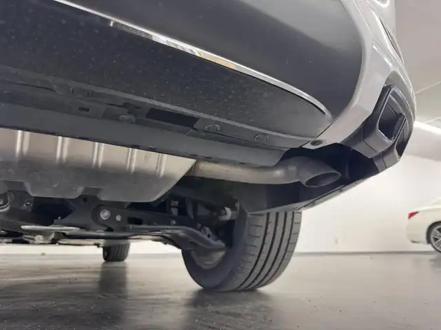 マツダ ＣＸ－６０ XD HV プレミアムスポーツ 三重県 2023(令5)年 2万km ロジウムホワイトプレミアムメタリック ディーゼルターボ・マイルドハイブリッド/4WD/MTモード付8AT/12.3インチナビ/（FM/AM/Bluetooth/USB/CarPlay/AndroidAuto/TV/HDMI）/360°ビュー・モニター/BOSEサウンドシステム（12スピーカー）/ドライブレコーダー前後/i-ACTIVSENSE/・スマートブレーキサポート/・レーダークルーズコントロール/・クルージング&トラフィックサポート/・ドライバー異常時対応システム/・ドライバーモニタリング/・レーンキープアシストシステム/・ブラインドスポットモニタリング/・クロストラフィックアラート（前後）/・パーキングセンサー（前後）/・ヒルディセントコントロール/・【DOP】ドライビングサポートプラス（急アクセル加速抑制機能）/など/装備/・パノラマサンルーフ/・茶革シート/・シートヒーター（D/N/2nd左右）＆ベンチレーション（D/N）/・ステアリングヒーター/・10wayパワーシート（Dメモリー付/N）/・ハンズフリーパワーリフトゲート/・ドライバーパーソナライズ/・アクティブドライビングディスプレイ/・150W電源/・ワイヤレス充電/・左右独立オートエアコン/・純正20inAW/・スマートキーx2＋DSP用x1/など