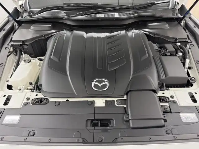 マツダ ＣＸ－６０ XD HV プレミアムスポーツ 三重県 2023(令5)年 2万km ロジウムホワイトプレミアムメタリック ディーゼルターボ・マイルドハイブリッド/4WD/MTモード付8AT/12.3インチナビ/（FM/AM/Bluetooth/USB/CarPlay/AndroidAuto/TV/HDMI）/360°ビュー・モニター/BOSEサウンドシステム（12スピーカー）/ドライブレコーダー前後/i-ACTIVSENSE/・スマートブレーキサポート/・レーダークルーズコントロール/・クルージング&トラフィックサポート/・ドライバー異常時対応システム/・ドライバーモニタリング/・レーンキープアシストシステム/・ブラインドスポットモニタリング/・クロストラフィックアラート（前後）/・パーキングセンサー（前後）/・ヒルディセントコントロール/・【DOP】ドライビングサポートプラス（急アクセル加速抑制機能）/など/装備/・パノラマサンルーフ/・茶革シート/・シートヒーター（D/N/2nd左右）＆ベンチレーション（D/N）/・ステアリングヒーター/・10wayパワーシート（Dメモリー付/N）/・ハンズフリーパワーリフトゲート/・ドライバーパーソナライズ/・アクティブドライビングディスプレイ/・150W電源/・ワイヤレス充電/・左右独立オートエアコン/・純正20inAW/・スマートキーx2＋DSP用x1/など