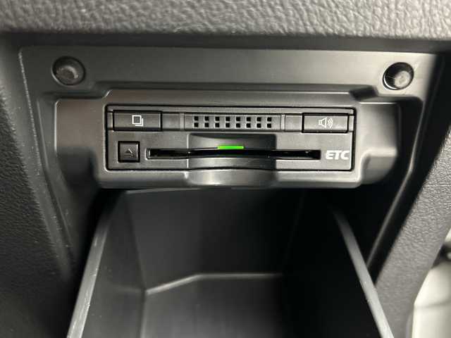 トヨタ ヴェルファイア 2．4Z ゴールデンアイズ 福島県 2013(平25)年 8万km ホワイトパールクリスタルシャイン /禁煙車//４WD//スマートキー//スペアキー//クルーズコントロール//純正ナビ//Bluetooth//フルセグテレビ//純正フリップダウンモニター//電動リアゲート//純正フロアマット//ハーフレザーシート//純正アルミホイール//横滑り防止装置//コーナーセンサー(前後)//オートライト//カーテンエアバック//ビルトインETC