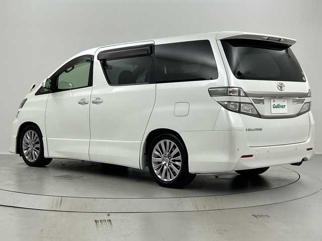 トヨタ ヴェルファイア 2．4Z ゴールデンアイズ 福島県 2013(平25)年 8万km ホワイトパールクリスタルシャイン /禁煙車//４WD//スマートキー//スペアキー//クルーズコントロール//純正ナビ//Bluetooth//フルセグテレビ//純正フリップダウンモニター//電動リアゲート//純正フロアマット//ハーフレザーシート//純正アルミホイール//横滑り防止装置//コーナーセンサー(前後)//オートライト//カーテンエアバック//ビルトインETC