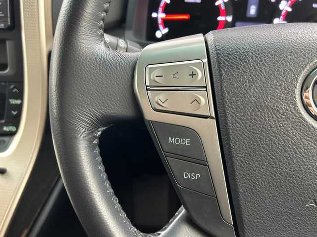 トヨタ ヴェルファイア 2．4Z ゴールデンアイズ 福島県 2013(平25)年 8万km ホワイトパールクリスタルシャイン /禁煙車//４WD//スマートキー//スペアキー//クルーズコントロール//純正ナビ//Bluetooth//フルセグテレビ//純正フリップダウンモニター//電動リアゲート//純正フロアマット//ハーフレザーシート//純正アルミホイール//横滑り防止装置//コーナーセンサー(前後)//オートライト//カーテンエアバック//ビルトインETC