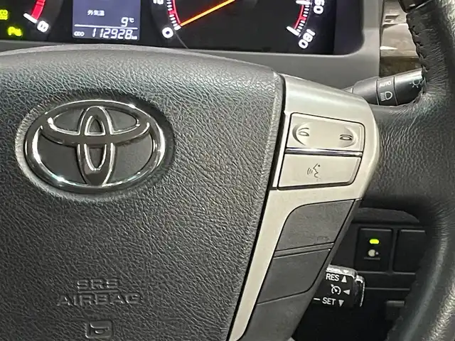 トヨタ ヴェルファイア 2．4Z ゴールデンアイズ 宮城県 2013(平25)年 11.3万km ブラック 純正メモリーナビ/（ＦＭ／ＡＭ／ＣＤ／Ｂｌｕｅｔｏｏｔｈ）　/フルセグテレビ　/ハーフレザーシート　/クルーズコントロール　/両側パワースライドドア　/パワーバックドア　/クールボックス　/フリップダウンモニター/コーナーセンサー/横滑り防止装置/スマートキー/プッシュスタート/ETC