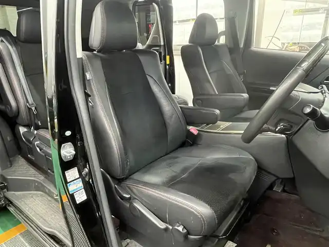 トヨタ ヴェルファイア 2．4Z ゴールデンアイズ 宮城県 2013(平25)年 11.3万km ブラック 純正メモリーナビ/（ＦＭ／ＡＭ／ＣＤ／Ｂｌｕｅｔｏｏｔｈ）　/フルセグテレビ　/ハーフレザーシート　/クルーズコントロール　/両側パワースライドドア　/パワーバックドア　/クールボックス　/フリップダウンモニター/コーナーセンサー/横滑り防止装置/スマートキー/プッシュスタート/ETC