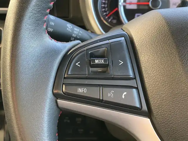 スズキ スペーシア カスタム HYBRID XS 静岡県 2018(平30)年 9.3万km ブルーイッシュブラックパール3 (株)IDOMが運営する【じしゃロン焼津店】の自社ローン対象車両になります。こちらは現金ご利用時の価格です。/自社ローンご希望の方は別途その旨お申付け下さい。　/社外ＳＤナビ/（フルセグＴＶ/Ｂｌｕｅｔｏｏｔｈ接続/ＣＤ/ＤＶＤ）/両側パワースライドドア/衝突軽減ブレーキ/バックカメラ/運転席シートヒーター/ＥＴＣ/ＬＥＤヘッドライト/オートライト/プッシュスタート＆スマートキー