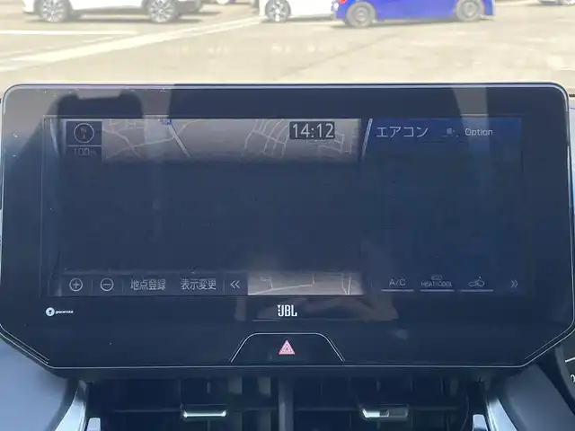 トヨタ ハリアー Z 愛媛県 2021(令3)年 1.6万km ブラック 純正12.3インチナビ/（Bluetooth/フルセグテレビ/メモリナビ）/全方位カメラ/ＥＴＣ２．０/パワーシート/電動リアゲート/アダプティブクルーズコントロール/コーナーセンサー/ABS/横滑り防止装置/レーンキープアシスト/盗難防止装置/衝突被害軽減システム/オートライト/ＬＥＤヘッドライト/純正アルミホイール19インチ/純正フロアマット/スマートキー/スペアキー