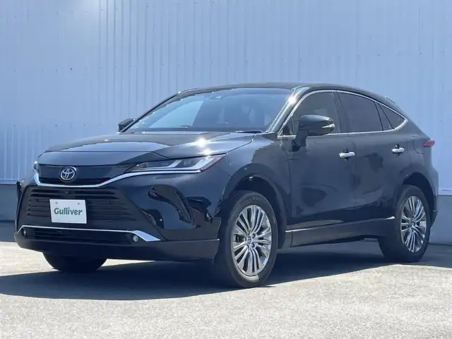 トヨタ ハリアー Z 愛媛県 2021(令3)年 1.6万km ブラック 純正12.3インチナビ/（Bluetooth/フルセグテレビ/メモリナビ）/全方位カメラ/ＥＴＣ２．０/パワーシート/電動リアゲート/アダプティブクルーズコントロール/コーナーセンサー/ABS/横滑り防止装置/レーンキープアシスト/盗難防止装置/衝突被害軽減システム/オートライト/ＬＥＤヘッドライト/純正アルミホイール19インチ/純正フロアマット/スマートキー/スペアキー