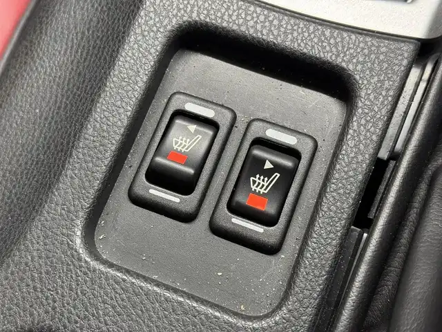 トヨタ ８６ GT リミテッド 三重県 2016(平28)年 6.5万km クリスタルホワイトパール プレミアムガソリン/FR/6F/純正 7インチナビ NSZT-W66T/（AM/FM/CD/DVD/TV/SD/SDREC/Bluetooth）/バックカメラ/ドライブレコーダー 前方/ETC/安全/・ABS/・VSC（ビークル・スタビリティ・コントロール）/・トラクションコントロール（TRACK機能付）/・ヒルスタートアシスト/・緊急ブレーキシグナル/・SRS 運転席・助手席＋サイド＋カーテンシールドエアバッグ/装備/・【OP】SACHSアブソーバー（フロント・リヤ）/・ウェッズスポーツ 社外18inAW*/・ハーフレザーシート（本革×アルカンターラ）/・シートヒーター（D/N）/・クルーズコントロール/・左右独立オートエアコン/・コンライト（ヘッドライト自動点灯・自動消灯システム）/・LEDヘッドランプ/・フロント（LED）＆リヤフォグランプ/・ステアリングスイッチ/・電動格納ドアミラー/・パワーステアリング/・パワーウインドウ/・プッシュスタート/・取/・予備スマートキーx1/*【アルミホイール】/・WedsSport RE05M/・18×8.5J ＋45 100-5H/・2022年12月製造