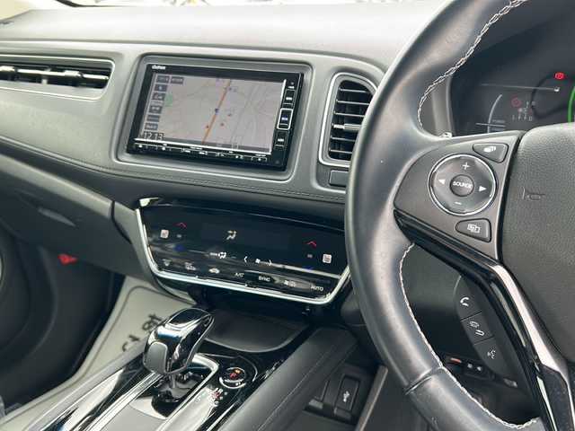 ホンダ ヴェゼル ハイブリッド Z ホンダセンシング 千葉県 2020(令2)年 5.5万km プラチナホワイトパール ナビVXM-204VFi バックカメラ ナビ連動ドラレコ レーダークルーズ ETC シートヒーター パドルシフト ホンダセンシング スマートキー プッシュスタート LEDライト オートライト 17AW