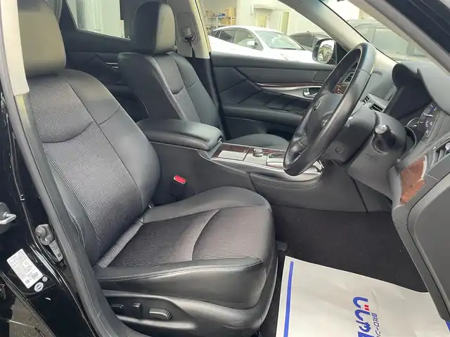 日産 フーガ 250GT Aパッケージ 宮城県 2016(平28)年 10.6万km スーパーブラック (株)IDOMが運営する【じしゃロン仙台店】の自社ローン専用車両になりますこちらは現金またはオートローンご利用時の価格です。自社ローンご希望の方は別途その旨お申付け下さい/ハーフレザーシート/パワーシート/HDDナビ/フルセグ/Bluetooth/アラウンドビューモニター/クルコン/ビルトインETC/クリアランスソナー/LEDヘッドライト