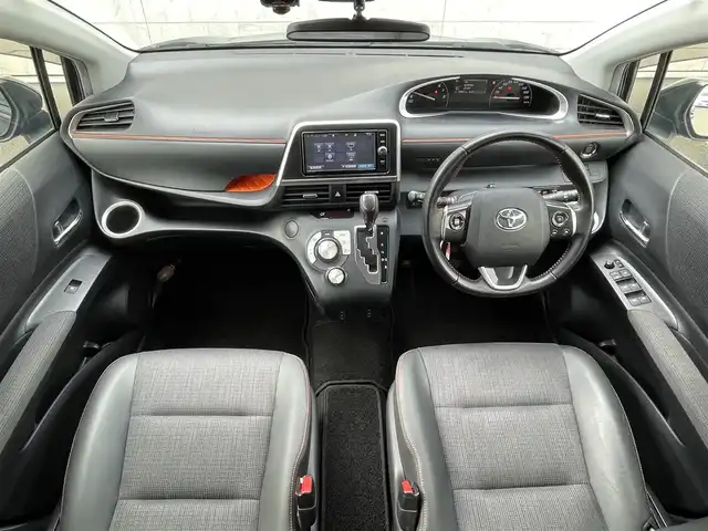 トヨタ シエンタ G クエロ 福岡県 2018(平30)年 2.9万km ブラックマイカ 純正7型SDナビ(フルセグTV/CD/DVD/BT)バックモニタートヨタセーフティセンス両側パワスラドラレコETCシートヒーターHDMIUSBポート純正LEDライト純正マットスマートキープッシュスタート