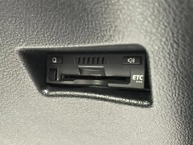 トヨタ シエンタ G クエロ 福岡県 2018(平30)年 2.9万km ブラックマイカ 純正7型SDナビ(フルセグTV/CD/DVD/BT)バックモニタートヨタセーフティセンス両側パワスラドラレコETCシートヒーターHDMIUSBポート純正LEDライト純正マットスマートキープッシュスタート