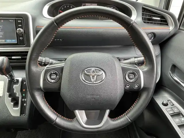 トヨタ シエンタ G クエロ 福岡県 2018(平30)年 2.9万km ブラックマイカ 純正7型SDナビ(フルセグTV/CD/DVD/BT)バックモニタートヨタセーフティセンス両側パワスラドラレコETCシートヒーターHDMIUSBポート純正LEDライト純正マットスマートキープッシュスタート