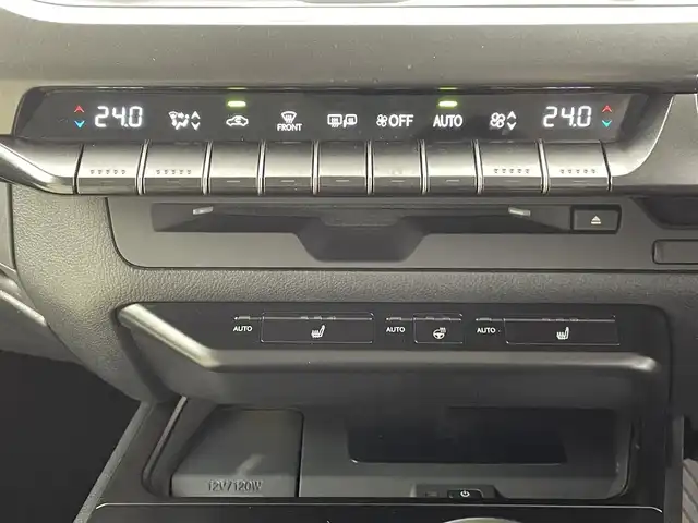 レクサス ＵＸ 250h アーバンエレガンス 熊本県 2021(令3)年 2.8万km グラファイトブラックガラスフレーク サンルーフ/純正ナビ（ApplCarPlay・AndroidAuto・CD・DVD・フルセグ・BT・USB）/パノラミックビュモニター/前後コーナーセンサー/ビルトインETC2.0/レクサスセーフティーシステム/・プリクラッシュセーフティ/・レーンキープアシスト/・ロードサインアシスト/・アダブティブクルーズコントロール/・オートハイビーム/・ブラインドスポットモニター/・リアクロストラフィックアラート/・駐車時支援パーキングサポートシステム/横滑り防止/パワーバックドア/前席シートヒーター/ステアリングヒーター/ヘッドアップディスプレイ/パドルシフト/電動パーキング/ブレーキホールド/レザーシート/純正フロアマット/純正１８インチAW/オートライト/LEDヘッドライト/フォグランプ/スマートキー/プッシュスタート