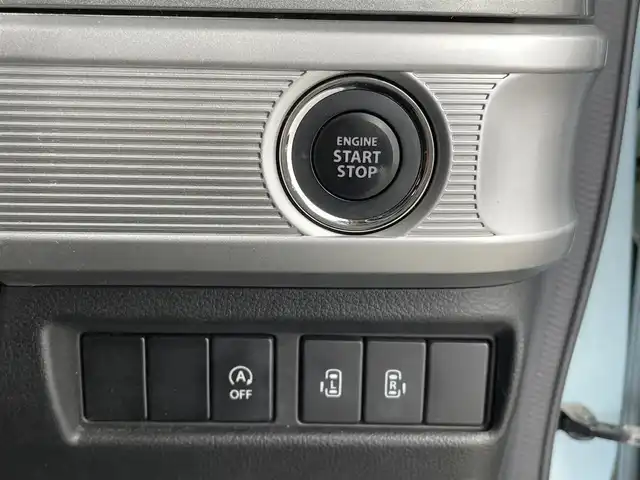スズキ スペーシア ギア HYBRID XZ 大分県 2019(令1)年 4.6万km オフブルーメタリック/ガンメタリック2トーンルーフ 社外SDナビ/（フルセグ/CD/DVD/AM/FM）/全方位カメラ/ヘッドアップディスプレイ/衝突軽減装置/レーンアシスト/両側電動スライドドア/コーナーセンサー/ＬＥＤヘッドライト/スマートキー/プッシュスタート/ETC/前席シートヒーター