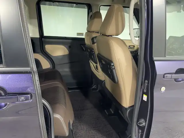 日産 ルークス ハイウェイスター Gターボ 神奈川県 2022(令4)年 2.8万km アメジストパープル ターボ/快適パックA/プレミアムグラデーションインテリア/純正9型SDナビゲーション【MM321D-L】/フルセグ　CD DVD　AM FM CD DVD　Bluetooth　iphone ipod /インテリジェントアラウンドビューモニター/先進安全装備/インテリジェントエマージェンシーブレーキ/踏み間違い防止アシスト/インテリジェントLI【車線逸脱防止支援システム】/車線逸脱警報/インテリジェントECW【前方衝突予測警報】/インテリジェントDA【ふらつき警報】/標識認識機能/ハンズフリー両側電動スライドドア【ロールサンシェード】/ブラウン革巻きステアリング/プラズマクラスター付きリアツーリングファン/グラデーションブラウン合皮×トリコットコンビシート/後席パーソナルテーブル/助手席シートバックUSB電源ソケット/SOSコール/純正ナビ連動前方ドライブレコーダー/自動防眩ミラー/プッシュスタート/スマートキー/純正14インチアルミホイール/純正リアスポイラー/LEDヘッドランプ/オートライト/LEDフロントフォグランプ/スペアキー
