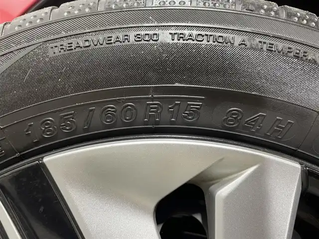 ホンダ シャトル ハイブリッド X スタイルエディション 大阪府 2016(平28)年 4.8万km ミラノレッド あんしんＰＧ　クルコン　衝突軽減　ハーフレザー　ＥＴＣ　ドラレコ　純正ナビフルセグＴＶ（Ｂｌｕｅｔｏｏｔｈ接続，ＣＤ，ＤＶＤ再生）　アイドリングストップ　スマートキー　オートライト　ＬＥＤヘッドライト