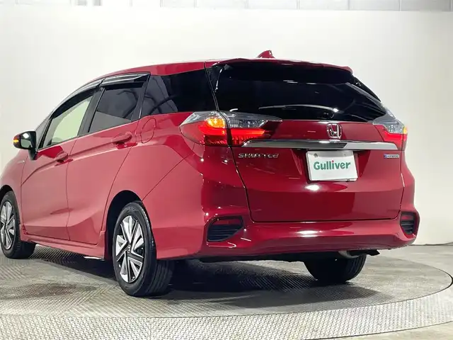 ホンダ シャトル ハイブリッド X スタイルエディション 大阪府 2016(平28)年 4.8万km ミラノレッド あんしんＰＧ　クルコン　衝突軽減　ハーフレザー　ＥＴＣ　ドラレコ　純正ナビフルセグＴＶ（Ｂｌｕｅｔｏｏｔｈ接続，ＣＤ，ＤＶＤ再生）　アイドリングストップ　スマートキー　オートライト　ＬＥＤヘッドライト